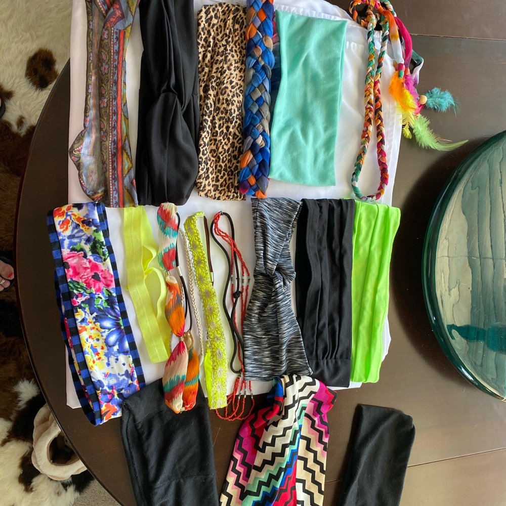 Lot of 20 headbands